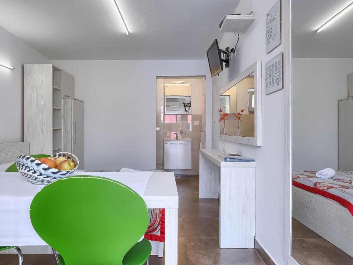אומאג Apartment Nika-10 By Interhome מראה חיצוני תמונה