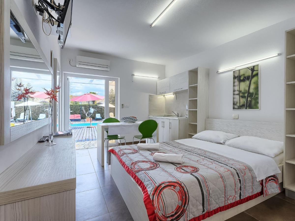 אומאג Apartment Nika-10 By Interhome מראה חיצוני תמונה